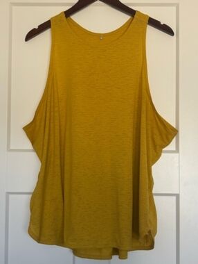 • [prAna] Sleeveless Top •